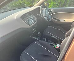 Hyundai i20 - Image 6/7