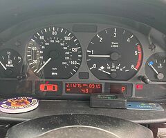 Bmw 320 - Image 3/7