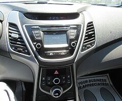 2016 Hyundai Elantra SE - Image 7/10