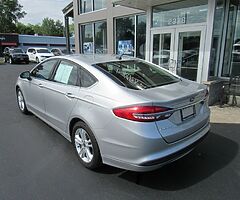 2018 Ford Fusion SE - Image 5/10