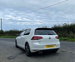 2014 Volkswagen Golf - Image 4/10