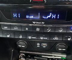 152 Hyundai Tucson premium plus 45 k miles - Image 5/10