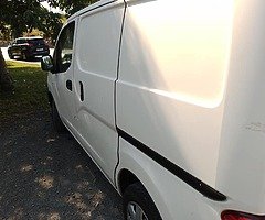 Nissan NV 200 - Image 10/10