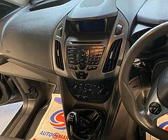 Ford Transit Connect - Image 6/9