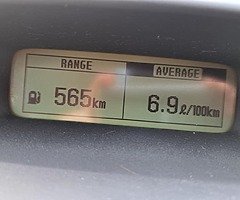 Avensis 1.6 full service history - Image 6/10