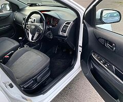 09 Hyundai I20 1.2 petrol - Image 5/8