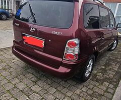 Hyundai Trajet 2007 diesel - Image 3/3