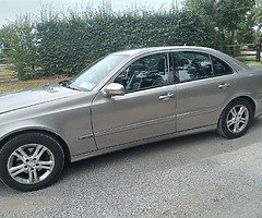 Mercedes E220 Avant-garde CDI 2009
