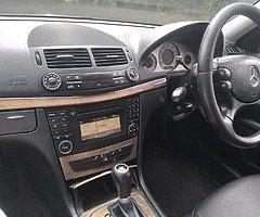 Mercedes E220 Avant-garde CDI 2009 - Image 9/9