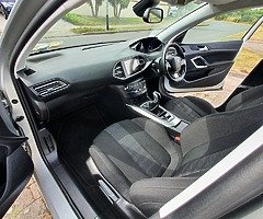 Peugeot 308 2016 1.6 blue hdi with nct and tax - Image 7/10