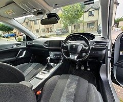 Peugeot 308 2016 1.6 blue hdi with nct and tax - Image 10/10