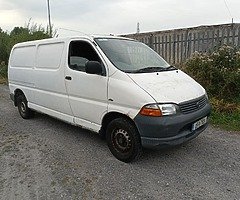 2005 Toyota Hiace LWB 2.5 Diesel