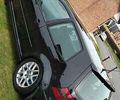 2003 Volkswagen Golf - Image 4/9