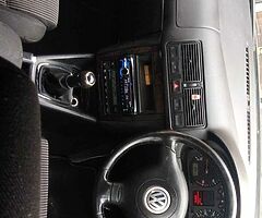 2003 Volkswagen Golf - Image 7/9