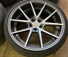 21” Bmw Staggered Alloy Wheels