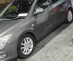 Hyundai i30 - Image 8/10