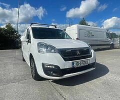 Peugeot partner 3 seater LWB