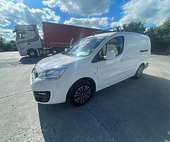 Peugeot partner 3 seater LWB - Image 3/8