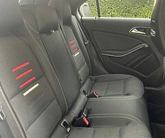 Mercedes Benz A180 DSG LOW MILES - Image 6/10