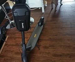 Elektric scooter