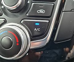2014 Hyundai i30 - Image 6/10