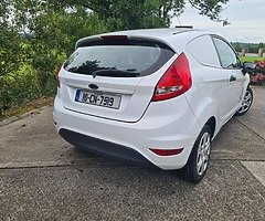 2010 ford fiesta van - Image 4/7
