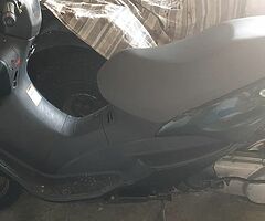 Suzuki scooter 125