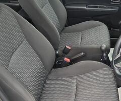 2013 TYOTA  YARIS 1.0 PETROL - NEW NCT 07/2024 & TAX 09/22 - Image 6/10
