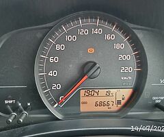 2013 TYOTA  YARIS 1.0 PETROL - NEW NCT 07/2024 & TAX 09/22 - Image 7/10