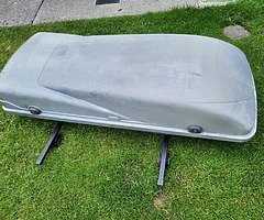 Roof top box