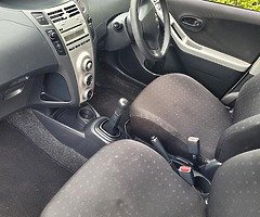 2006 Toyota Yaris 1.0 petrol Low Miles  (99 thousand geniune miles ) - Image 7/10