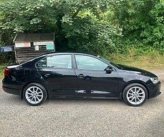 Volkswagen Jetta 1.6L 2012 TrendLine - Image 10/10