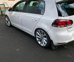 Volkswagen golf 1.6 TDI￼ - Image 3/10