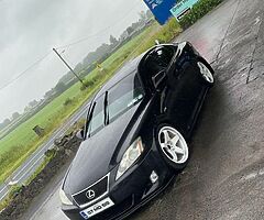Lexus is250