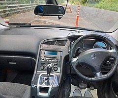 Peugeot 5008 automatic
