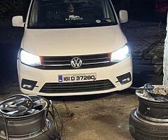 Vw caddy long wheel base highline - Image 4/6