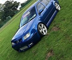 Jazz blue mk4/raven blue bora wanted - Image 4/4