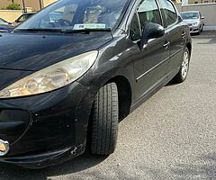 Peugeot 207 - 2008