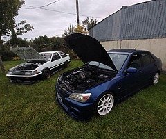 V8 is200 cheap car need gone