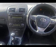 Toyota ￼ - Image 5/6