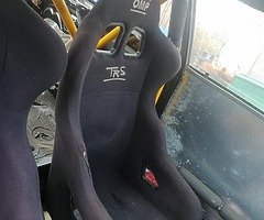 2 omp bucket seats