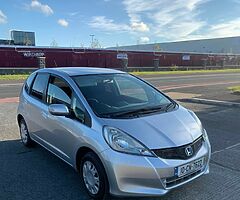 2010 Honda Fit (Jazz) 1.3 petrol automatic LOW KMS