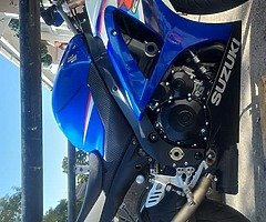 Suzuki gsxr 1000 2007 motorcycle.