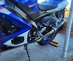 Suzuki gsxr 1000 2007 motorcycle. - Image 6/10