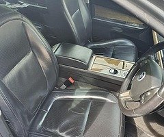 Jaguar xf 2009 dashboard and full interior