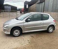2005 Peugeot 206