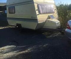 I am selling a caravan with 2 beds
