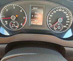 Volkswagen Jetta 1.6Tdi - Image 7/10