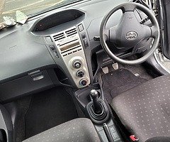 2006 Toyota Yaris 1.0 petrol Low Miles  (99 thousand geniune miles ) - Image 8/10