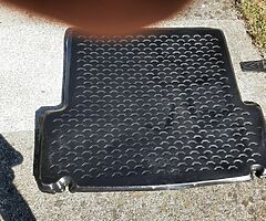Bmw 3 series boot cover